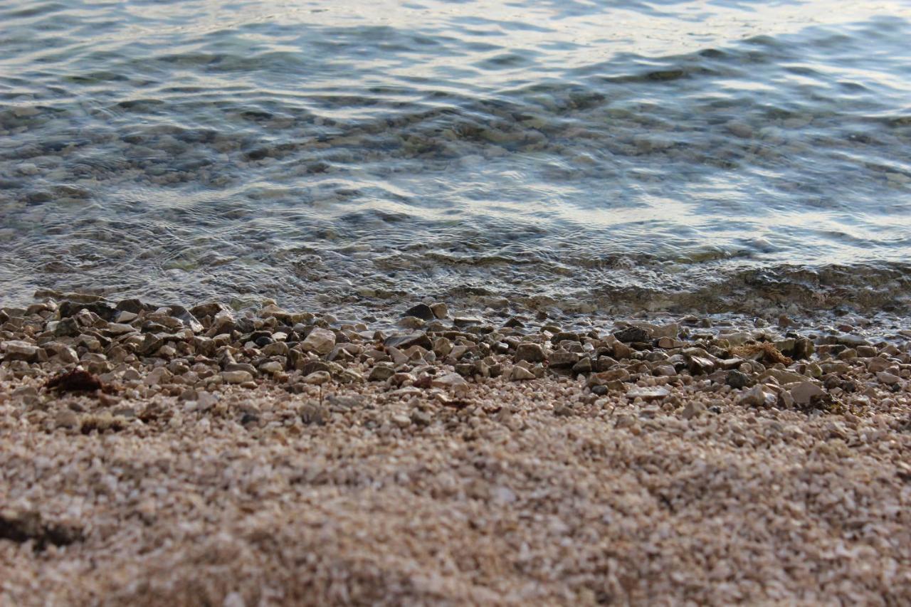 Holiday Home - Beach House 'Amarella' Turanj Eksteriør bilde
